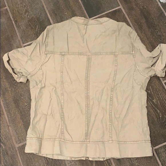 Jacket - Picture 4 of 4